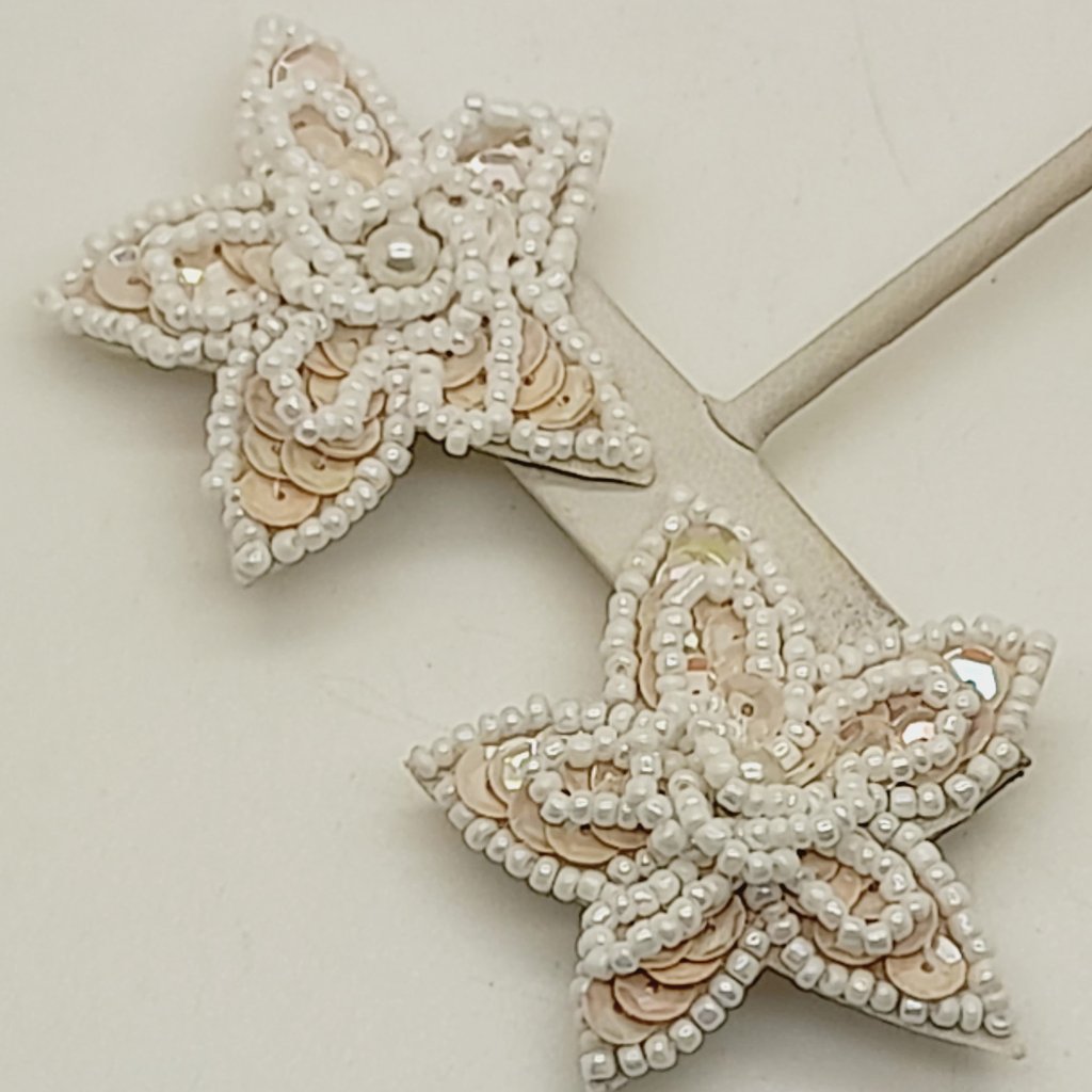 Handmade Flower White Ab White Sequin Seed Bead Clipon Stud Fashion Earrings 21$